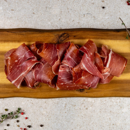 Прошуто Крудо